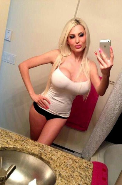 Hot Selfie Interracial - Blonde Interracial Selfie | Sex Pictures Pass