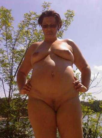 chubby granny nude - 