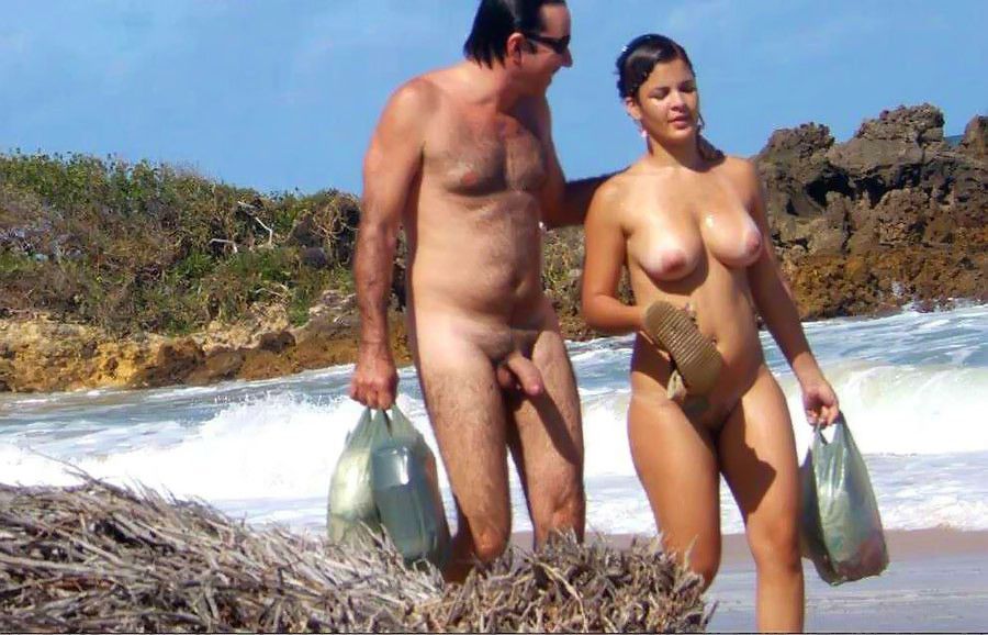 So Hot Couple Spy Beach Shot