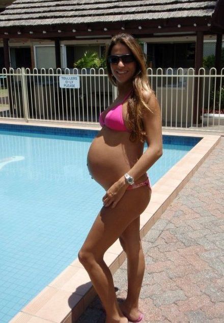 Anime Pregnant Milf - Poolside photo pregnant milf - Mom Porn Photo
